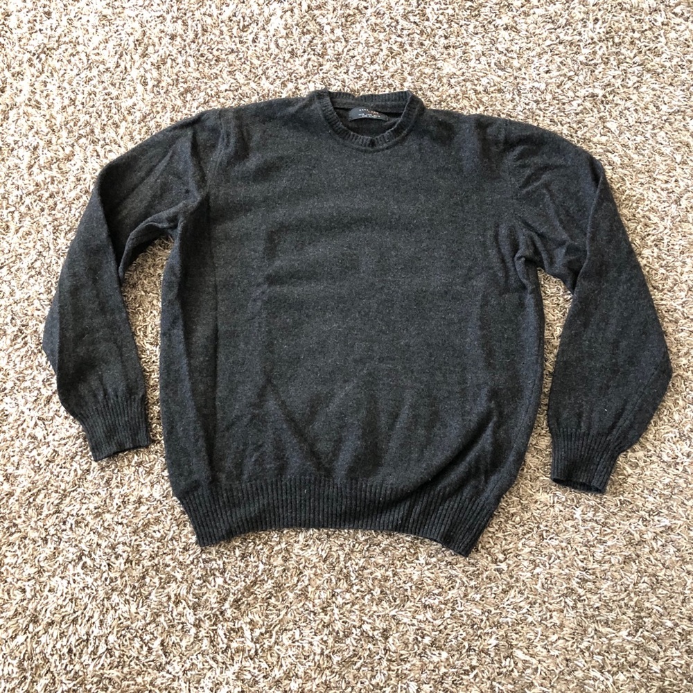 Soft Zara Sweater size L